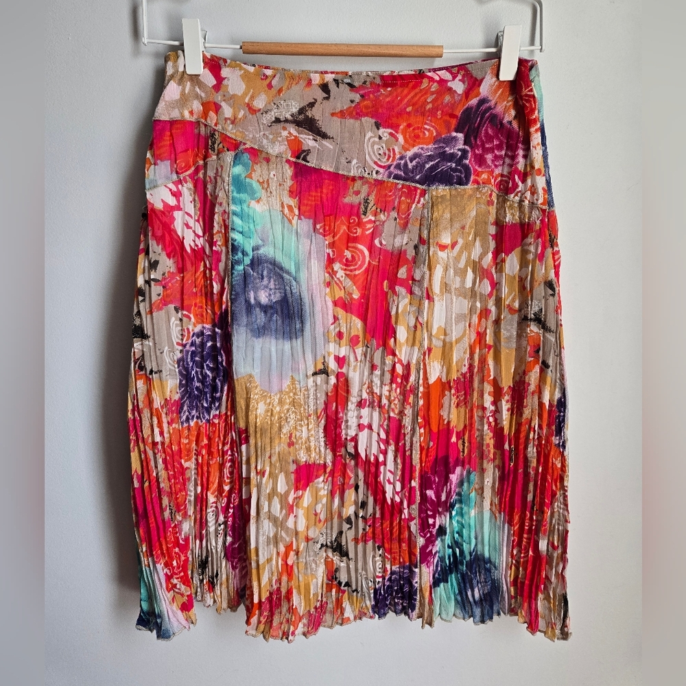 TRIBAL Colorful Pleated Skirt